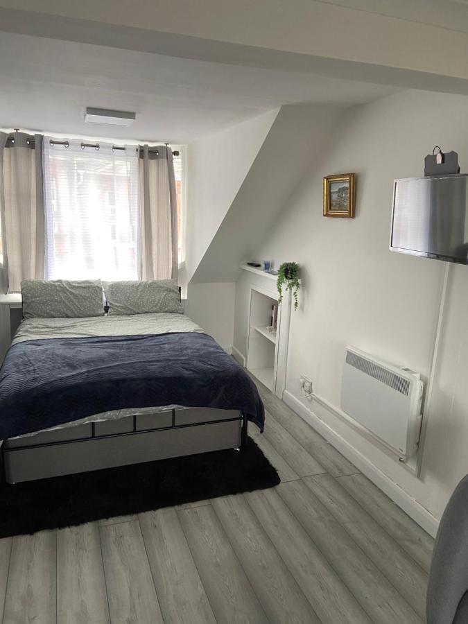 Studio Flat Lägenhet Largs Exteriör bild